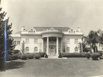 [House on South Oakland Avenue, Pasadena]