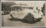 G.R. float, Raisin Day parade, Fresno, 1925