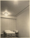 [Interior general view delivery room Santa Monica Hospital, 1250 16th St., Santa Monica]