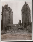 [Mutual Savings Building (left) and Call Building (right). From Geary St.?]