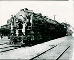 [Southern Pacific locomotive 5000] (2 views)