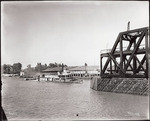 [Steamer "Dover" pulling barge "Vermont"]