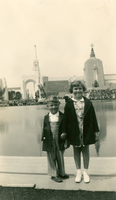 [Visitors, Golden Gate International Exposition]