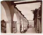 [Mission San Juan Capistrano arcade]