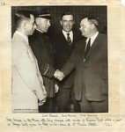 [Fatty Arbuckle with policeman and two officials at San Francisco City Prison]