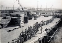 [Soldiers embarking, San Francisco?]