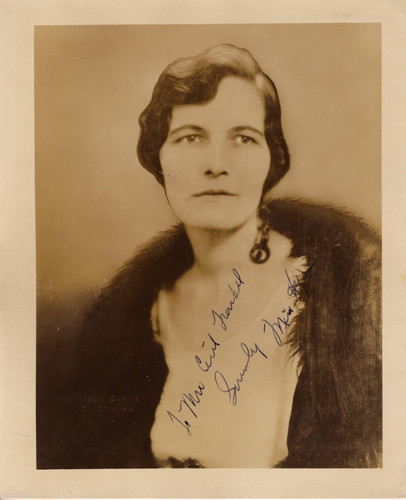 Autographed publicity portrait of mezzo-soprano Mina Hager