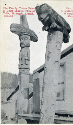 Postcard, Family totem poles of Chief Shakes, Tlinget Tribe