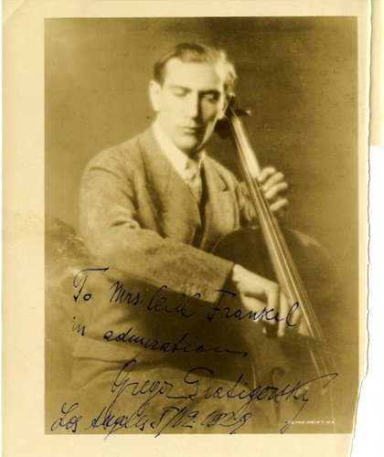 Autographed publicity portrait of Gregor Piatigorsky