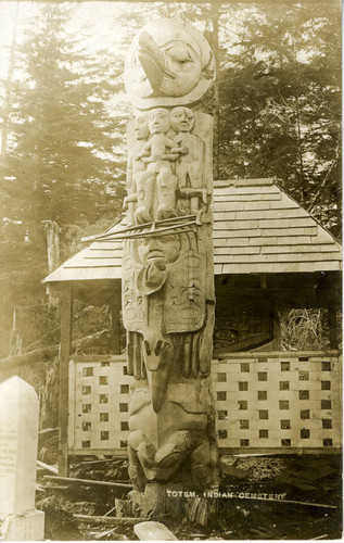 Postcard, Totem, Indian cemetery