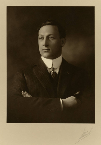 Portrait, Cecil Frankel