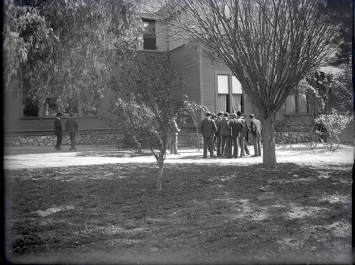 Students waiting for dinner, Pomona College