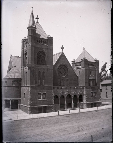 First Baptist Church of Los Angeles, exterior