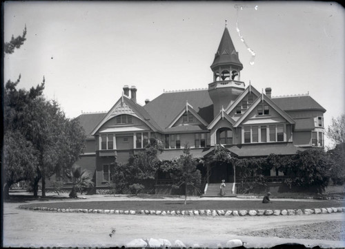 Sumner Hall, Pomona College