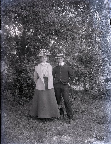 Woman and man in hats