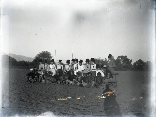 Pomona College class of 1901 after football game