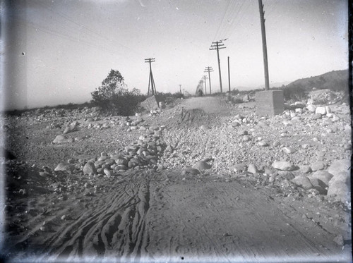 Road beyond Azusa