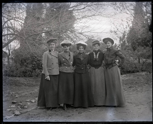 Group of Pomona College women