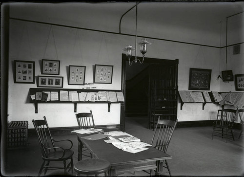 Reading room in Holmes Hall, Pomona College