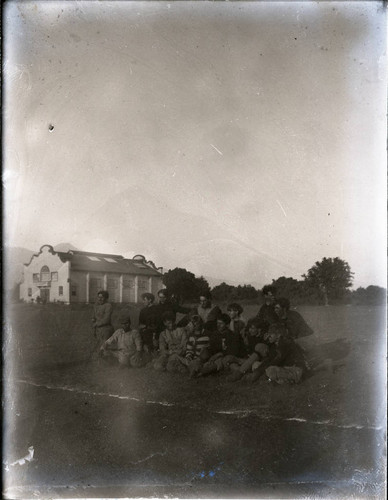 Football team of Pomona College class of 1904