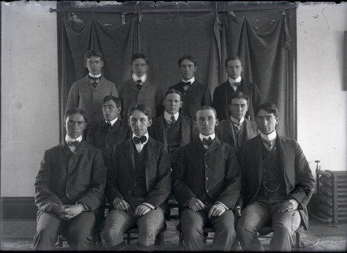 YMCA cabinet 1901, Pomona College