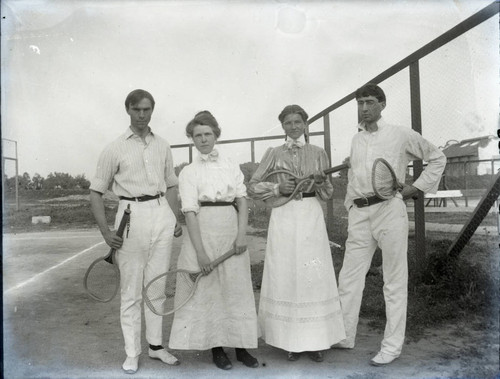 Tennis players, Pomona College