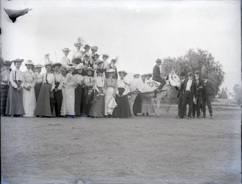 Pomona College class of 1906 at football game