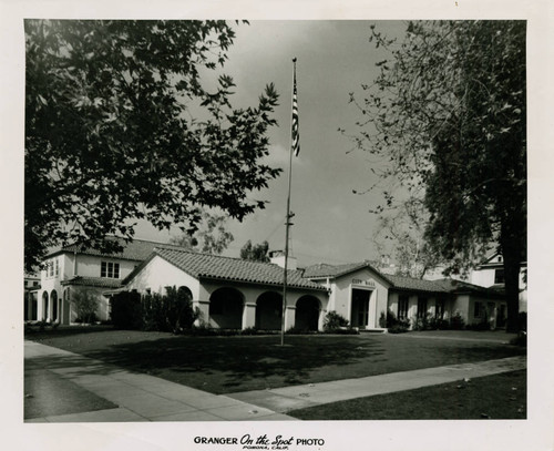 Claremont City Hall