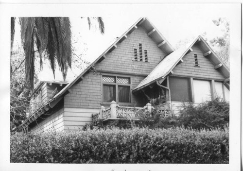 Scott House, 307 West 7th Street, Claremont, California 91711