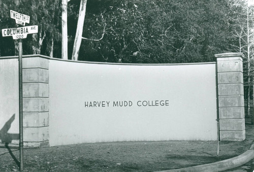 Harvey Mudd College sign