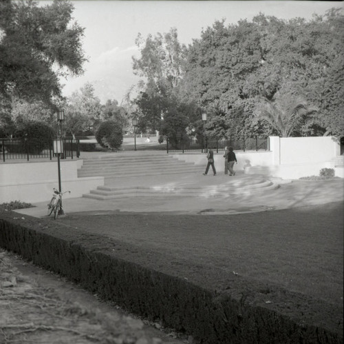 Bowling Green Lawn