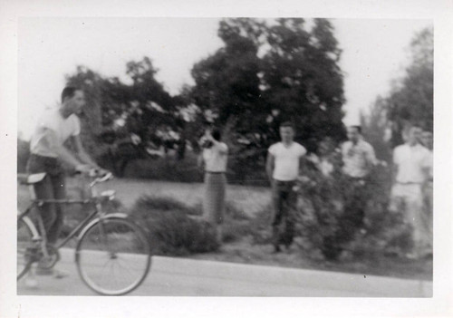 Bicycle race, Harvey Mudd College