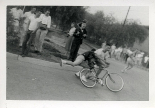 Bicycle race, Harvey Mudd College