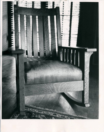 Grove House furniture, Pitzer College