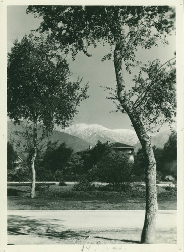 San Gabriel Mountains behind Smiley Hall Dormitory, Pomona College