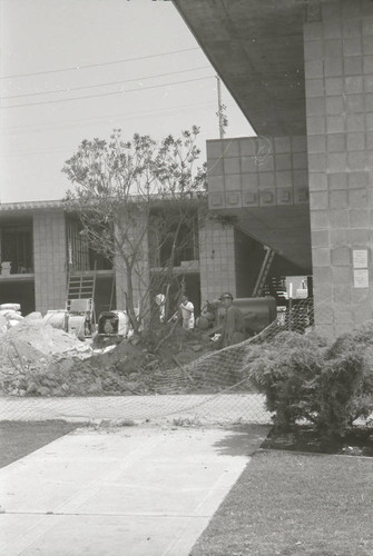 Marks Hall construction, Harvey Mudd College