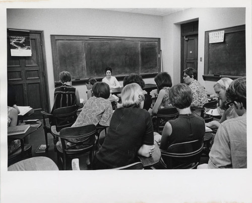 Language class, Scripps College