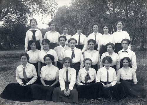 Alpha Kappa members, Pomona Collge