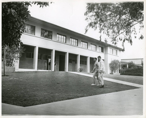 Adams Hall, Claremont McKenna College