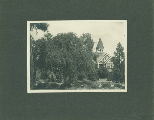 Sumner Hall, Pomona College