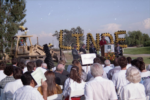 Linde Residence Hall groundbreaking ceremony, Harvey Mudd College