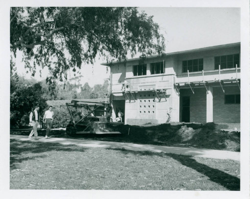 Pitzer Hall under Construction, Claremont McKenna College