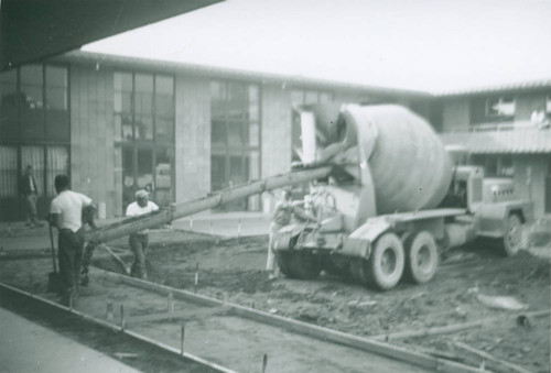 Mildred E. Mudd Hall Construction, Harvey Mudd College