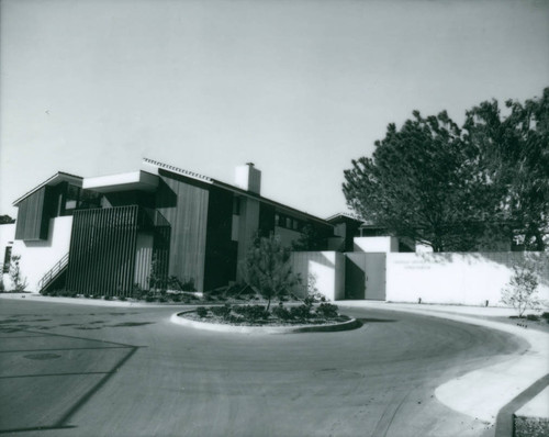 Marian Miner Cook Athenaeum, Claremont McKenna College