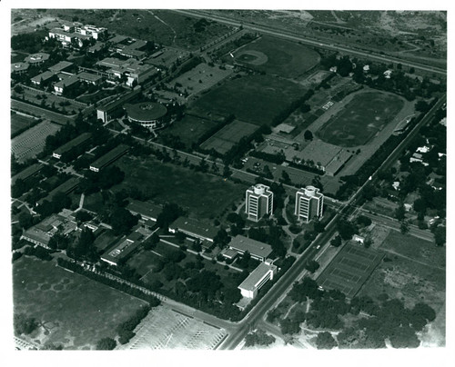 Aerial view of campus, Claremont McKenna College