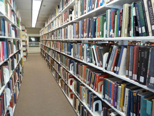 Book stacks inside the Honnold Mudd Library, Claremont University Consortium