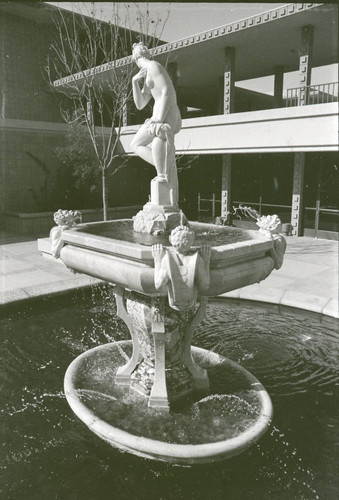 Venus statue and fountain, Harvey Mudd College