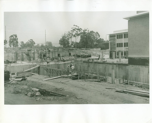 Libra Complex construction, Harvey Mudd College