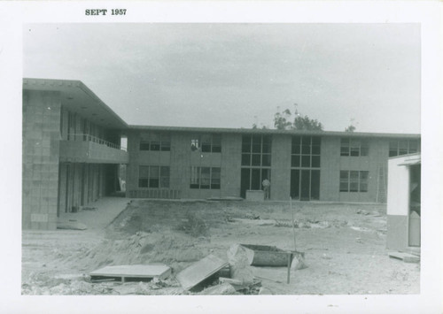 Mildred E. Mudd Hall Construction, Harvey Mudd College