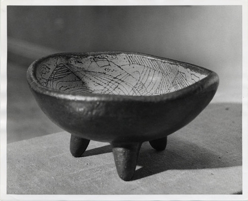 Ceramic bowl, Scripps College